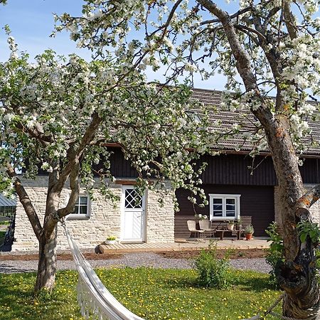 Loo Kodu&Koeoek Otel Muraste Dış mekan fotoğraf