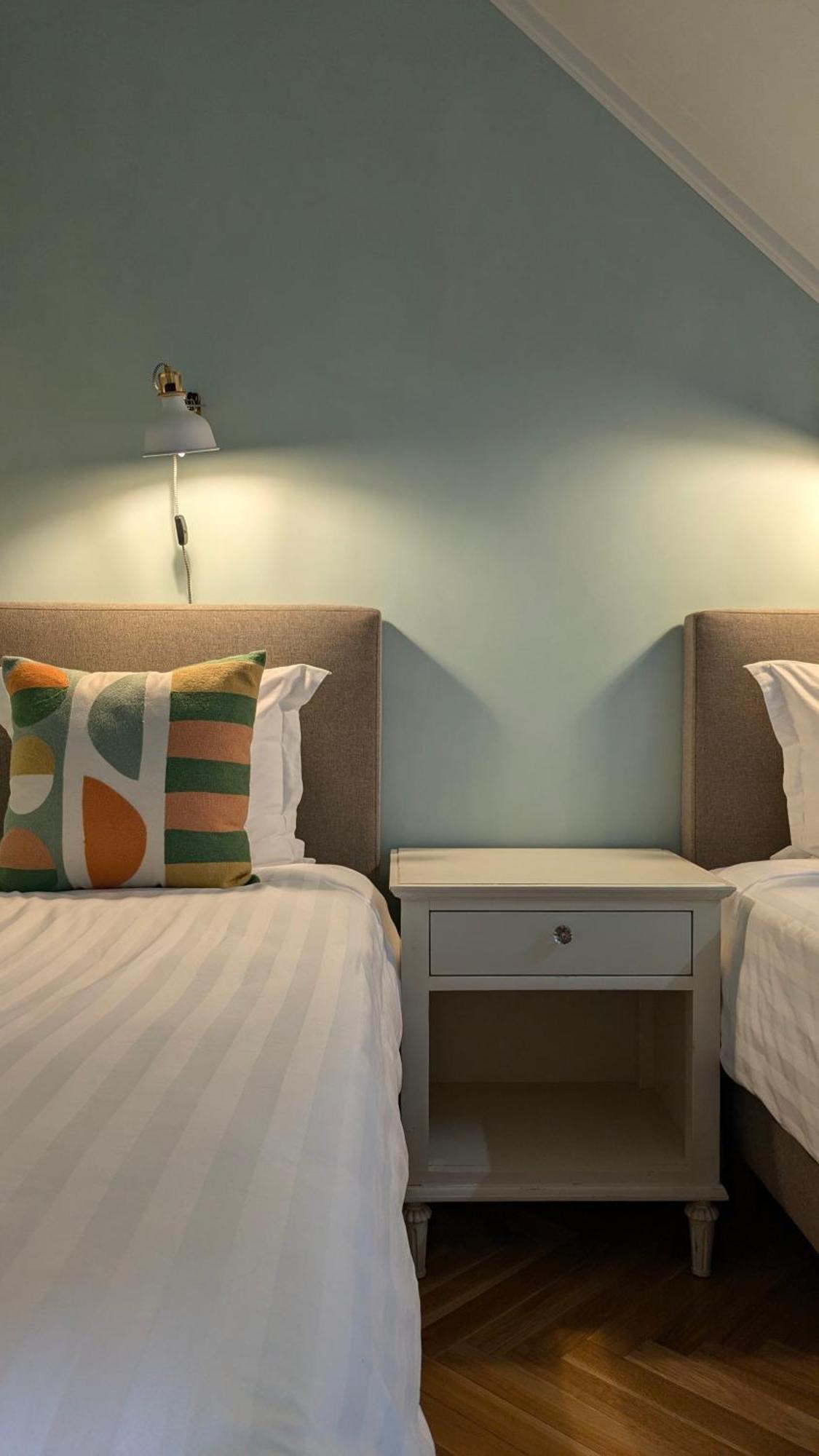 Loo Kodu&Koeoek Otel Muraste Oda fotoğraf
